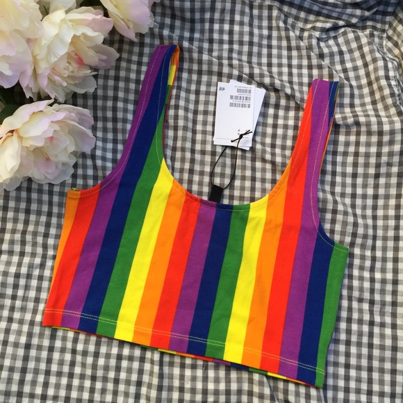 🌈 NWT H&M Rainbow Striped Crop Top.-X10. - Picture 3 of 8